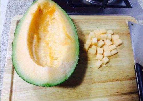 梦见吃不熟的角瓜